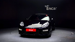 PORSCHE PANAMERA 2016