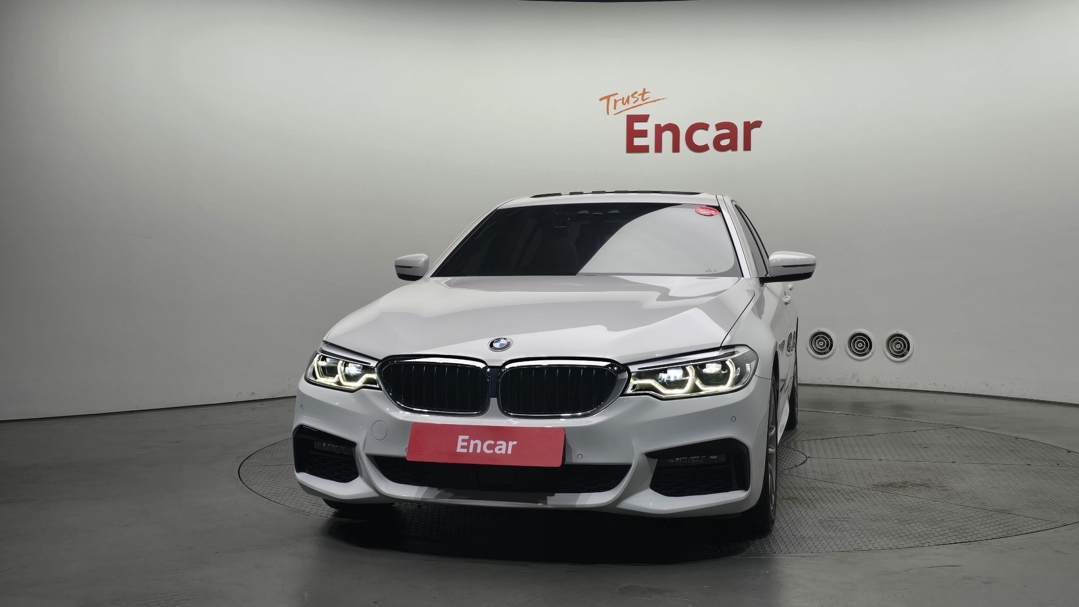 BMW 5-SERIES G30 2020