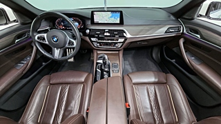 BMW 5-SERIES G30 2020