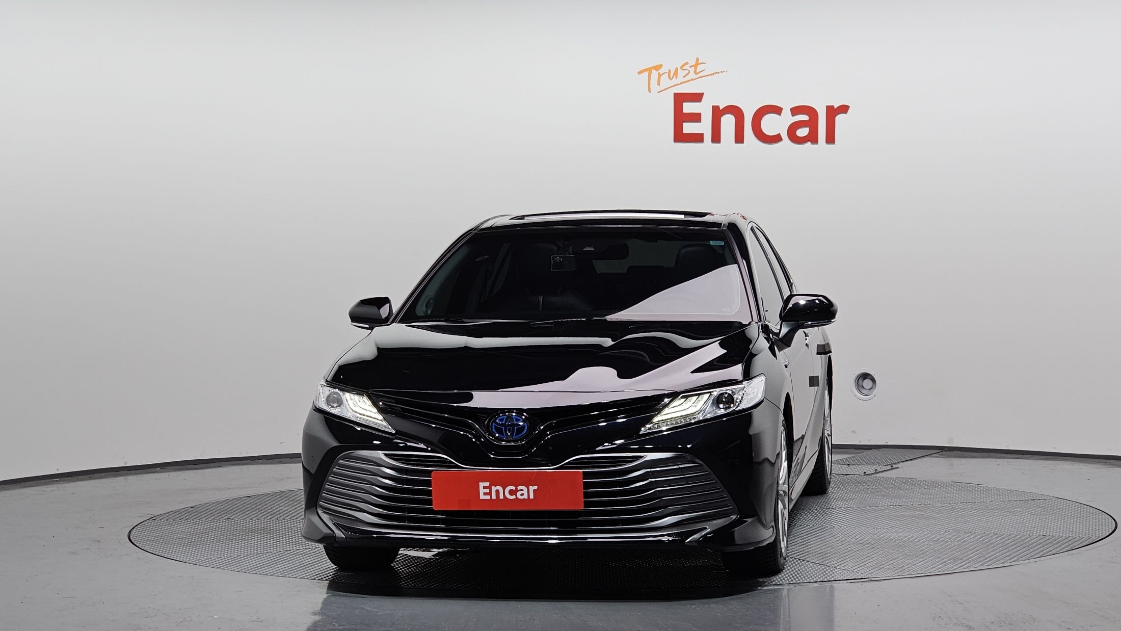 TOYOTA CAMRY XV70 2018
