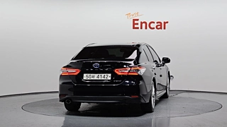 TOYOTA CAMRY XV70 2018