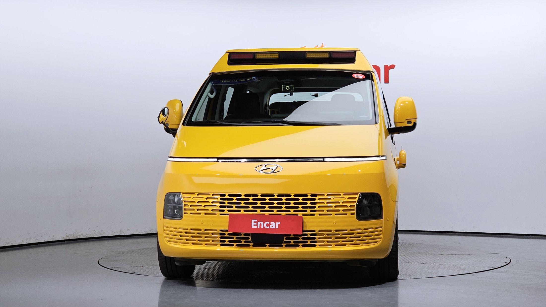 HYUNDAI STARIA 2022