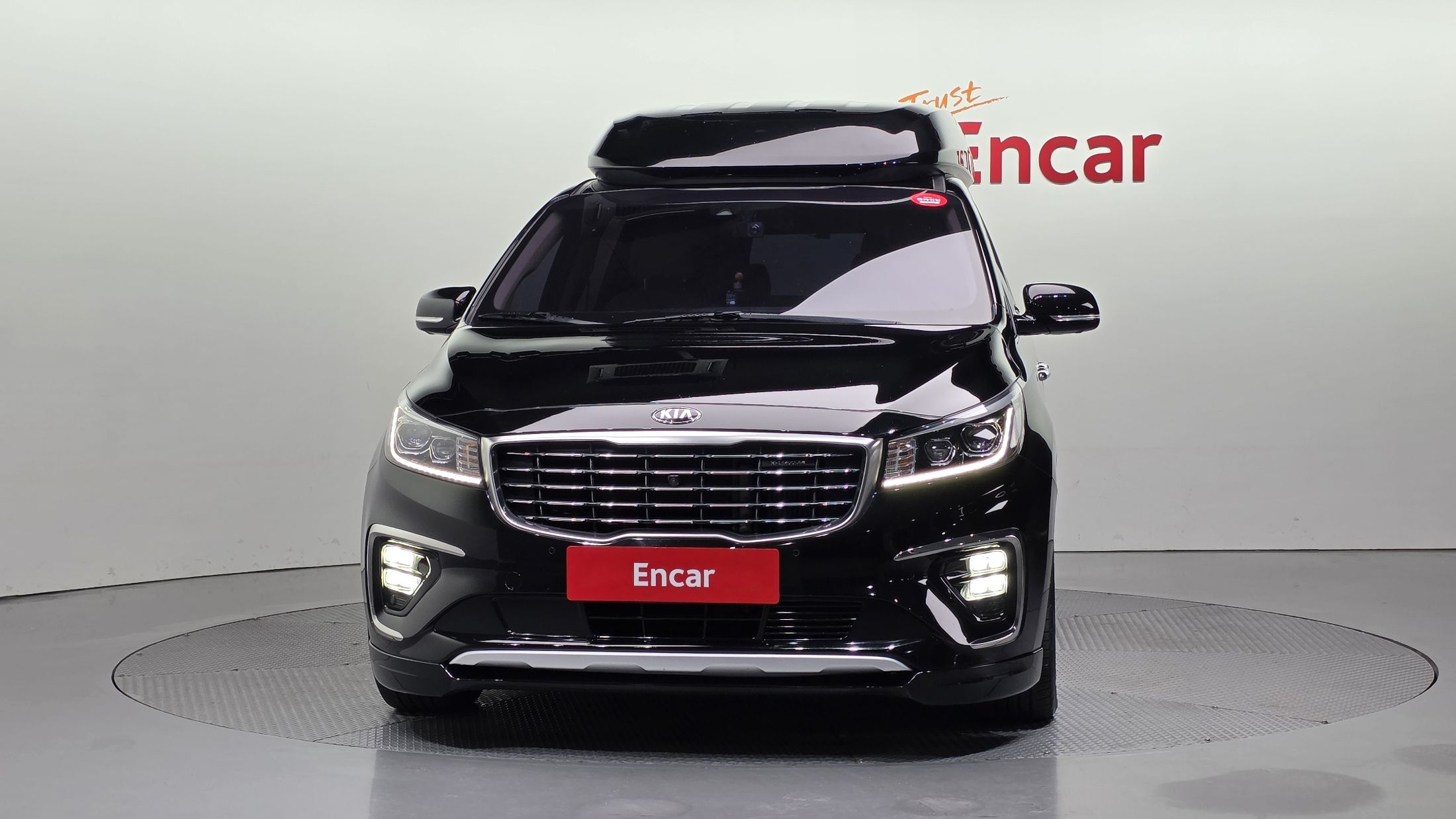 KIA CARNIVAL 2018