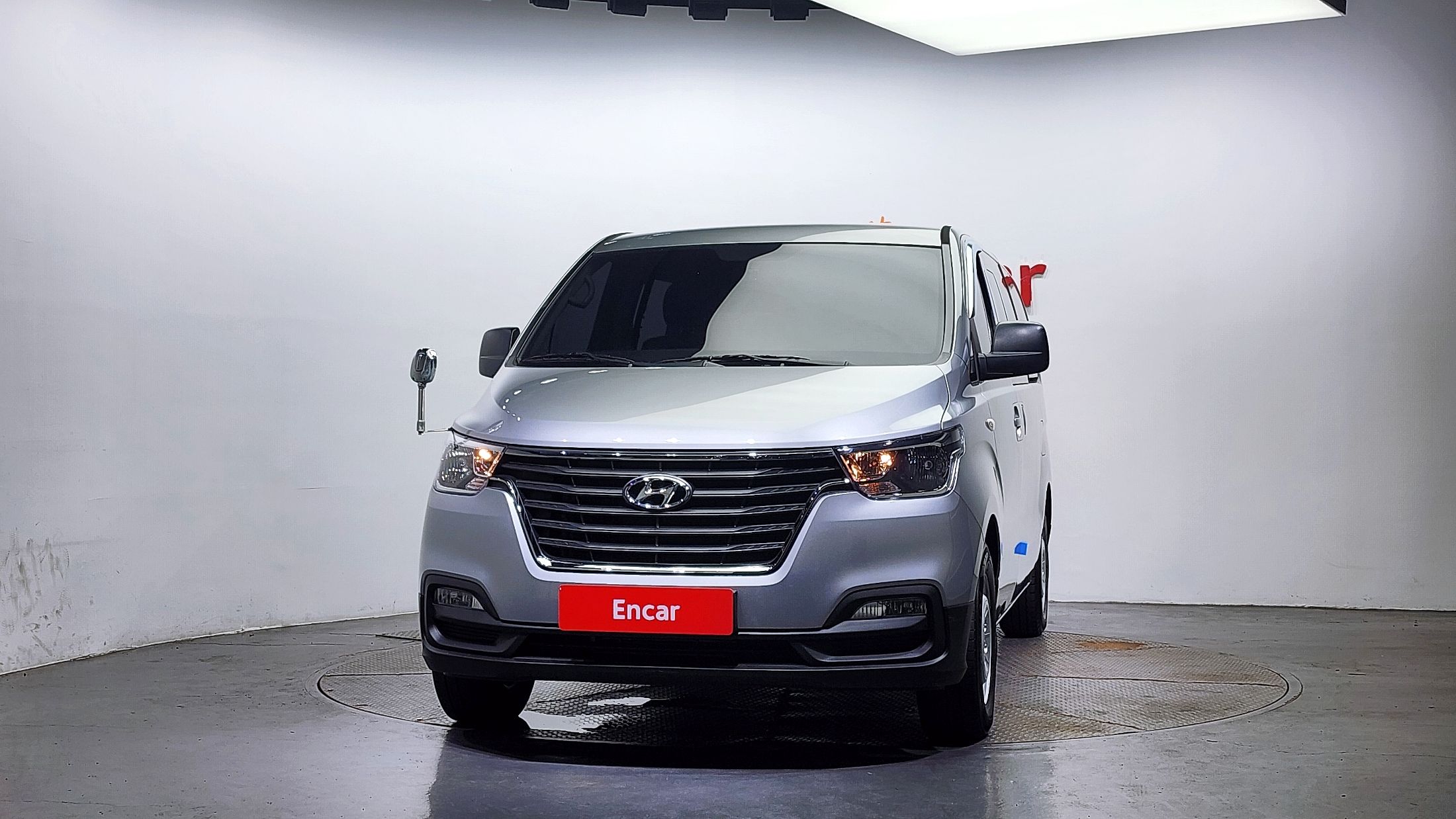 HYUNDAI STAREX GRAND 2020