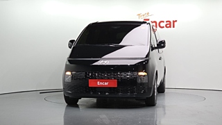 HYUNDAI STARIA 2023