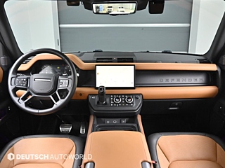 LAND ROVER DEFENDER L663 2024