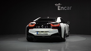 BMW I8 2016