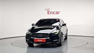 INFINITI Q30 2017
