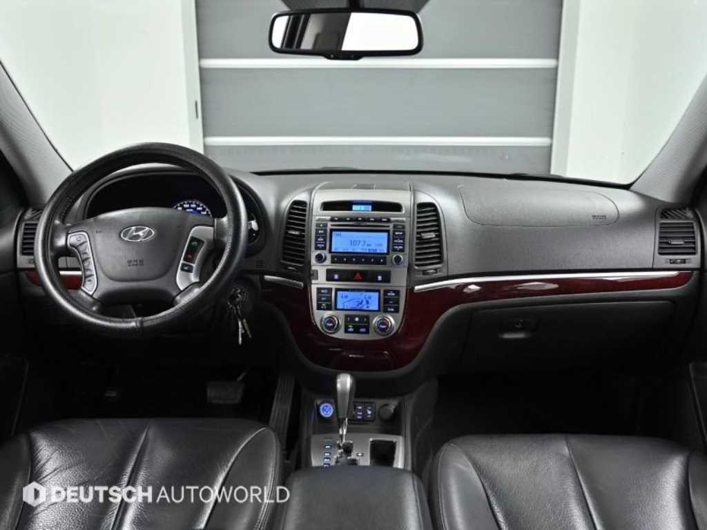 HYUNDAI SANTAFE CM 2009