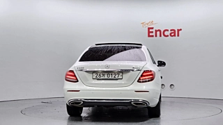 MERCEDES BENZ E-CLASS W213 2016