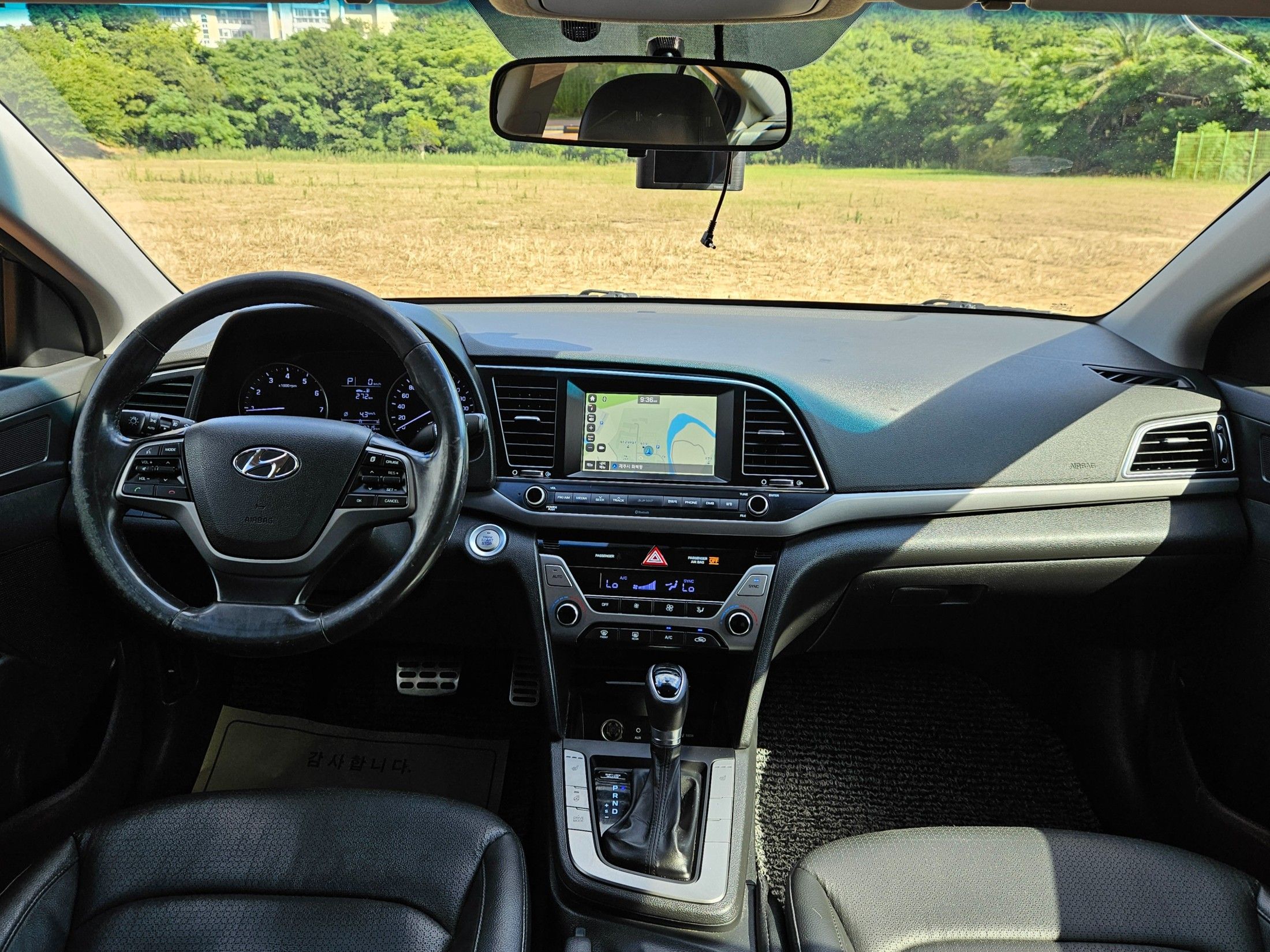 HYUNDAI AVANTE AD 2015
