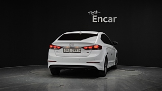 HYUNDAI AVANTE AD 2016