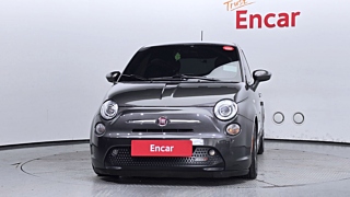 Заказать FIAT 500 E