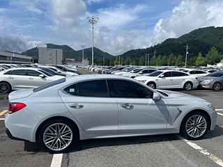 GENESIS G70 2019