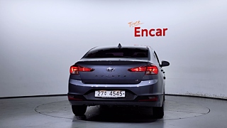HYUNDAI AVANTE AD 2019