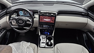 HYUNDAI TUCSON NX4 2022