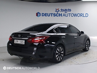 NISSAN ALTIMA 2018