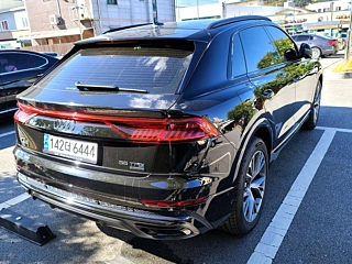 AUDI Q8 4M 2022