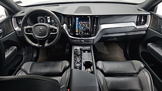 VOLVO XC60 2021