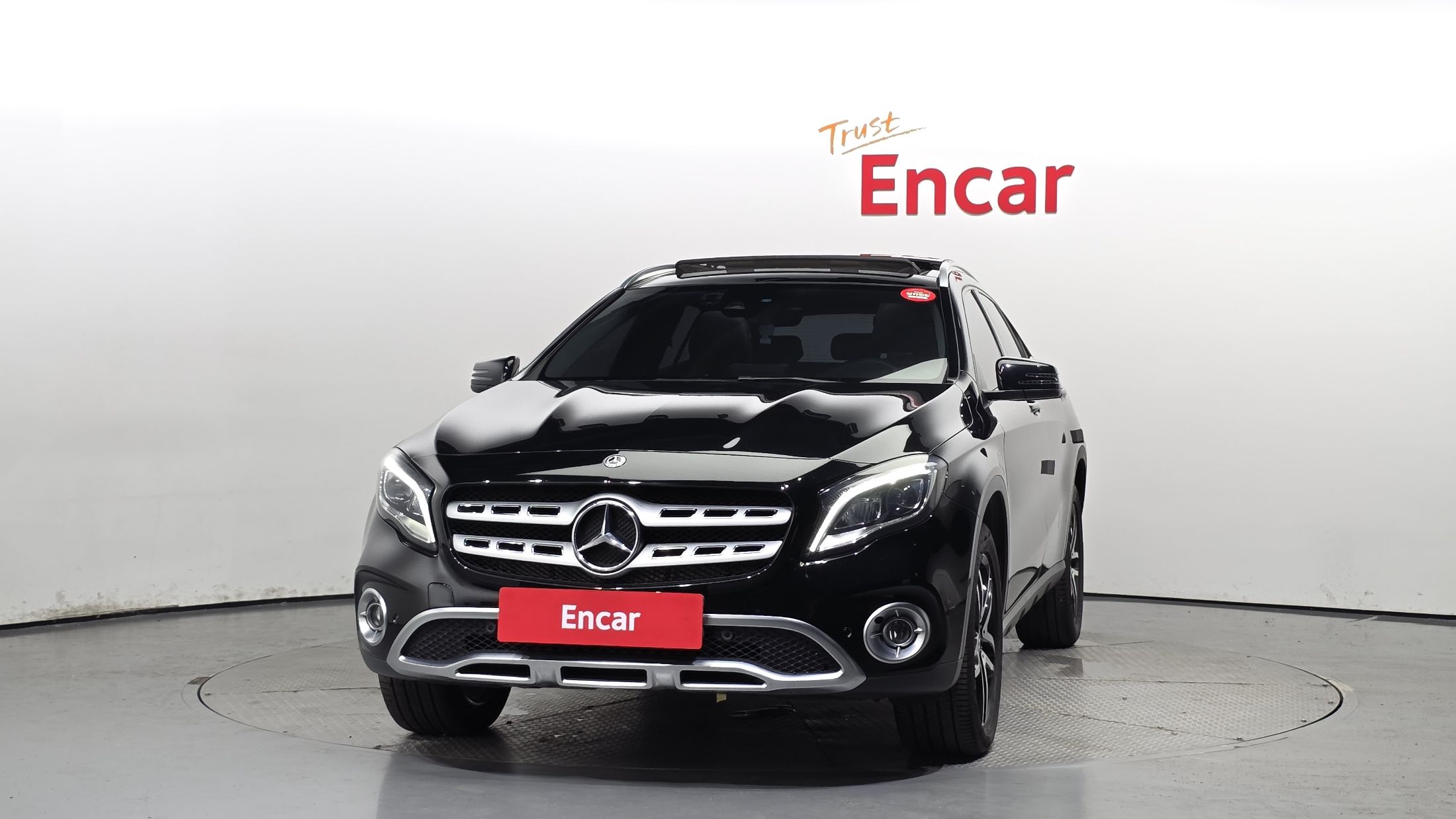 MERCEDES BENZ GLA-CLASS X156 2018