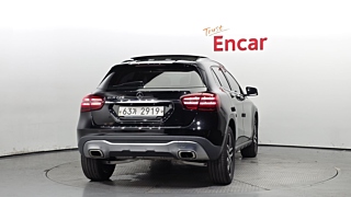 MERCEDES BENZ GLA-CLASS X156 2018