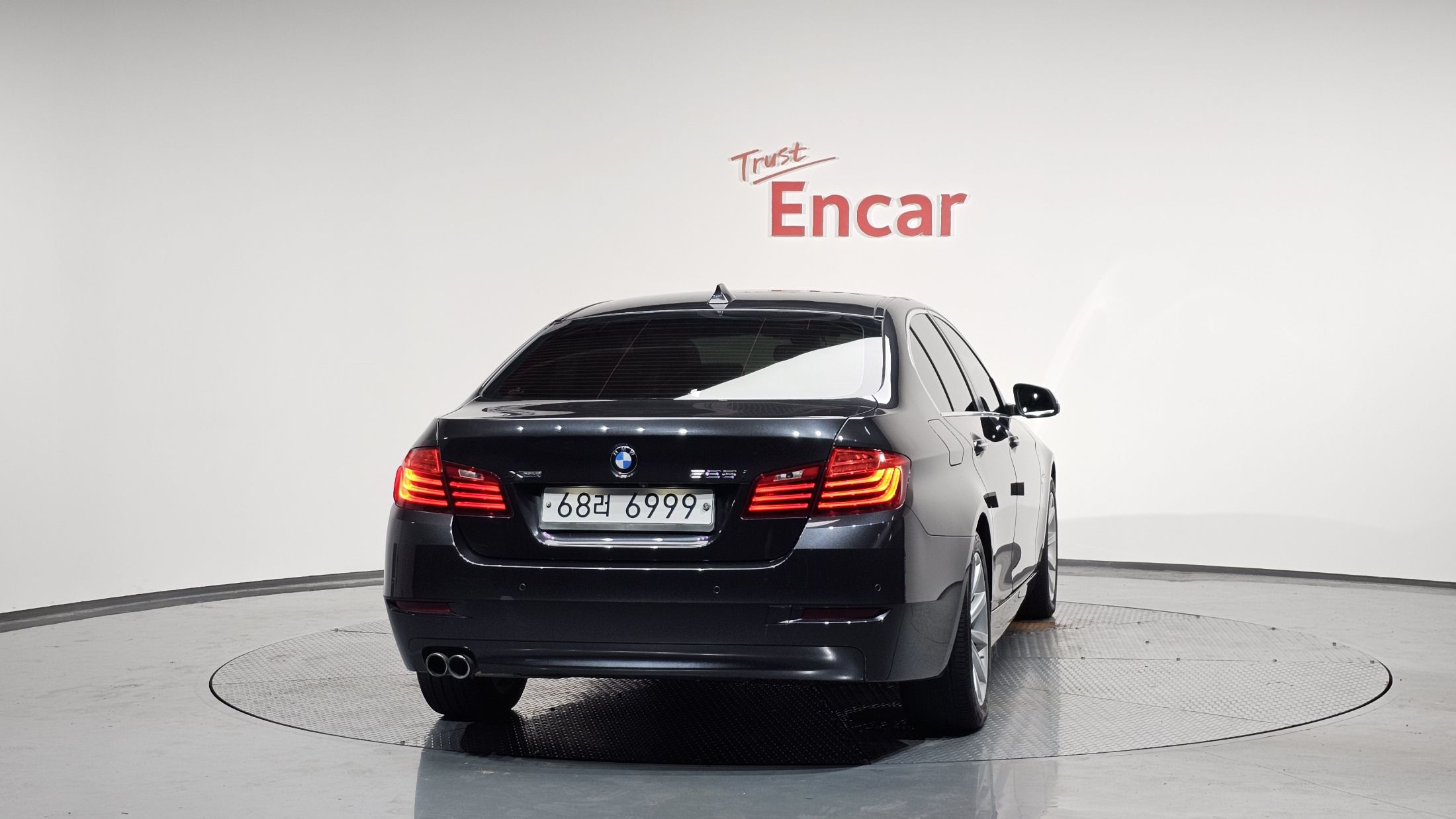 BMW 5-SERIES F10 2015