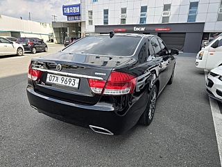 SSANGYONG CHAIRMAN W 2017