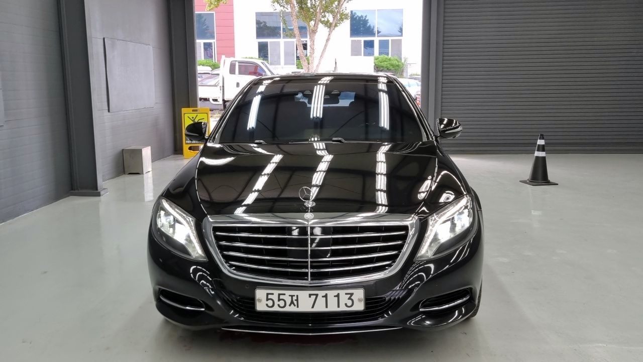 MERCEDES BENZ S-CLASS W222 2017