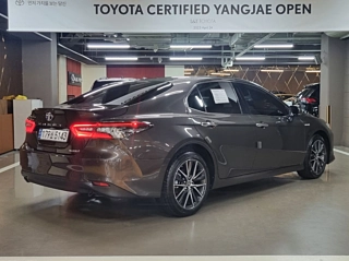 TOYOTA CAMRY XV70  2.5 XLE Hybrid 2024