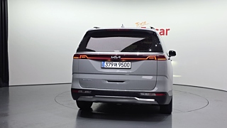 KIA CARNIVAL 2023