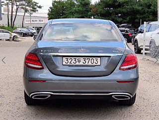 MERCEDES BENZ E-CLASS W213 2017