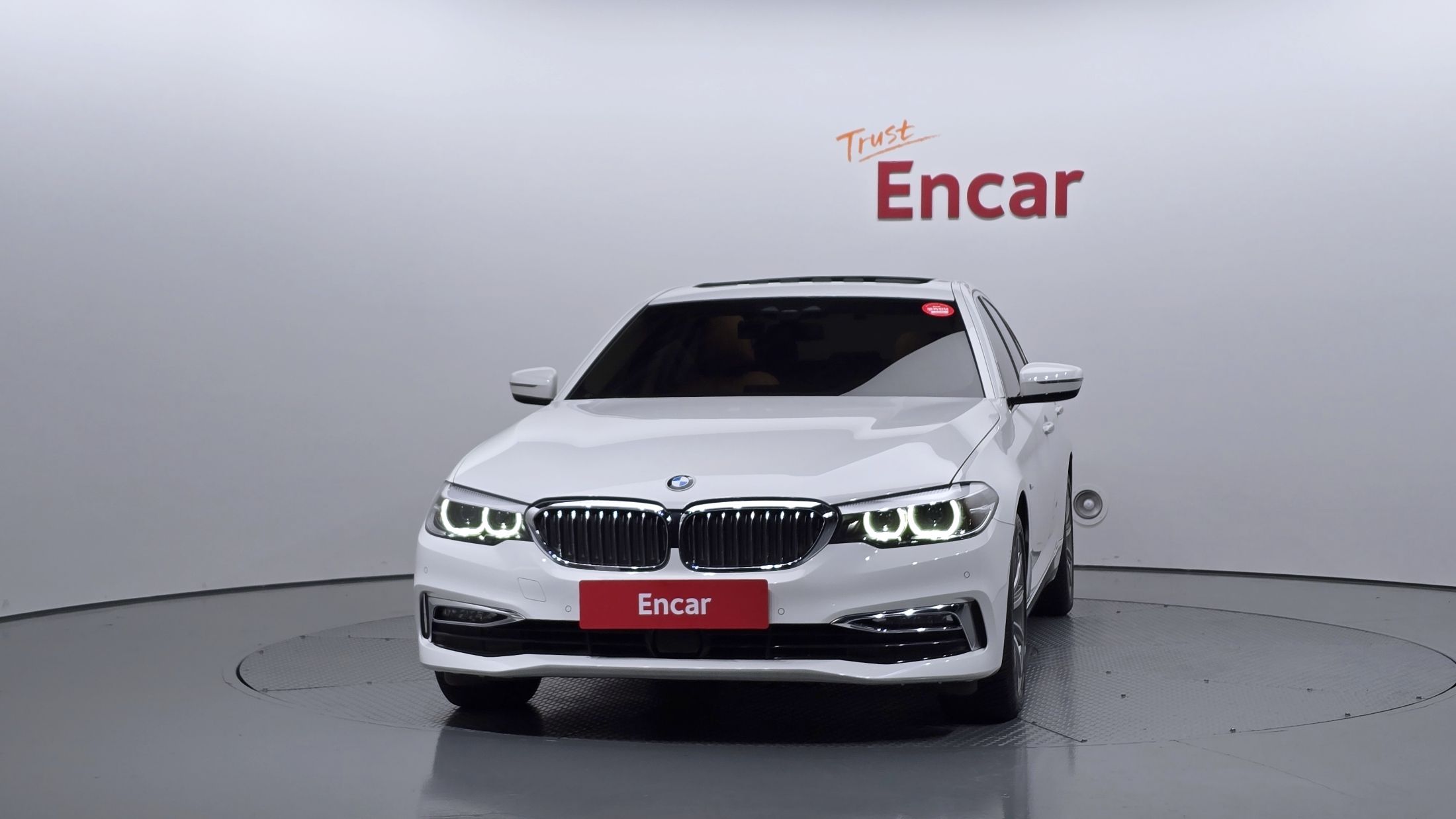 BMW 5-SERIES G30 2018