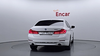 BMW 5-SERIES G30 2018