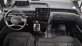 HYUNDAI STARIA 2023