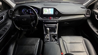 HYUNDAI GRANDEUR IG HYBRID 2017