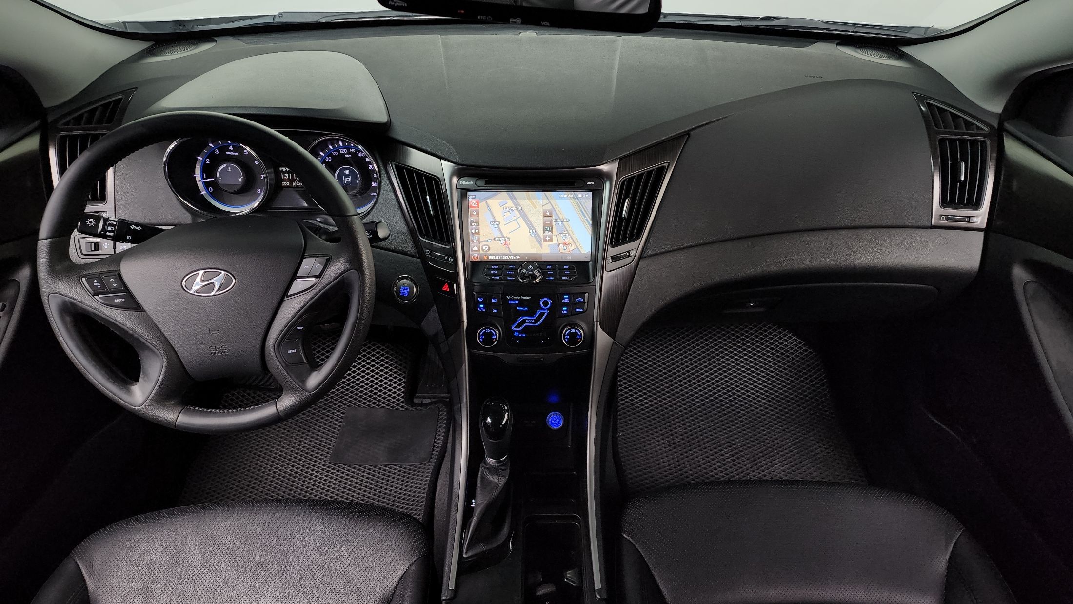 HYUNDAI SONATA YF 2011