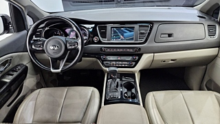 KIA CARNIVAL 2017