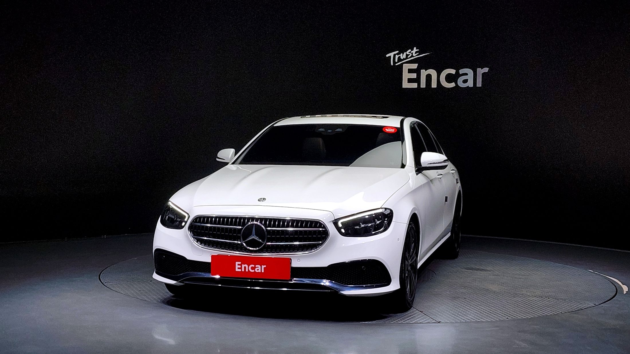 MERCEDES BENZ E-CLASS W213 2021