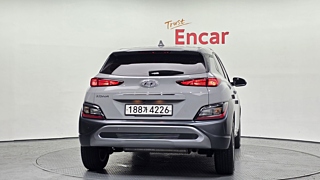 HYUNDAI KONA 2022