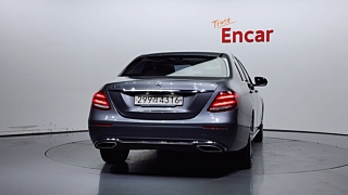 MERCEDES BENZ E-CLASS W213 2017