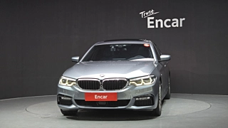 BMW 5-SERIES G30 2017