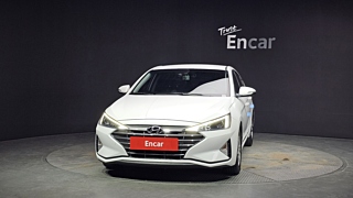 HYUNDAI AVANTE AD 2019