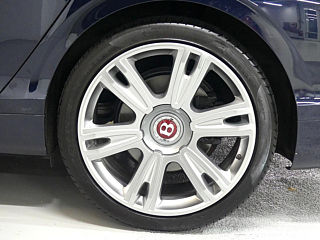 BENTLEY FLYING SPUR 2016