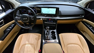 KIA CARNIVAL  4 GENERATION 9 Seater Prestige 2023