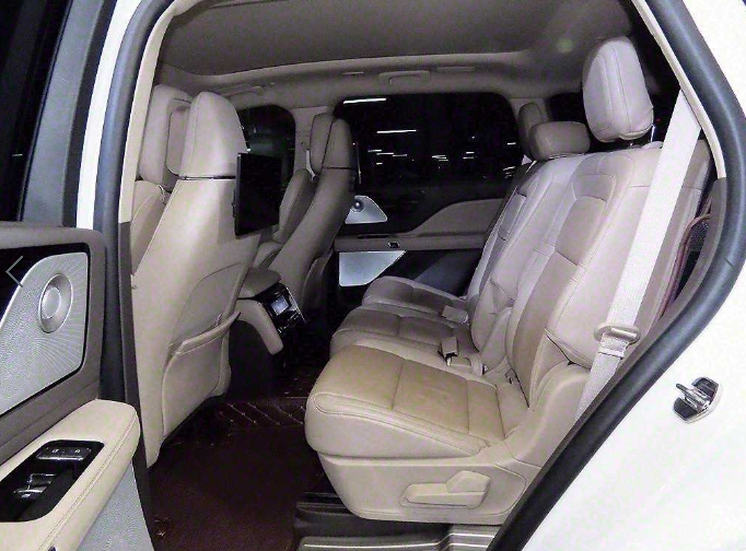 LINCOLN AVIATOR 2021