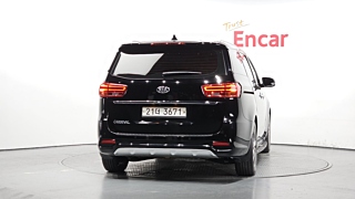 KIA CARNIVAL 2018