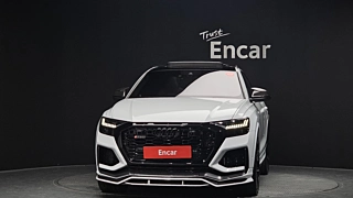 AUDI Q8 4M  2021