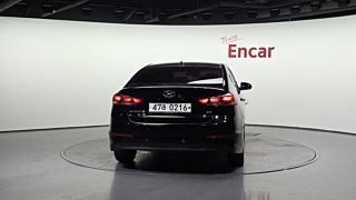 HYUNDAI AVANTE AD 2016