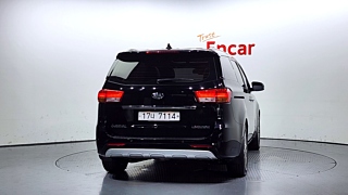 KIA CARNIVAL 2017