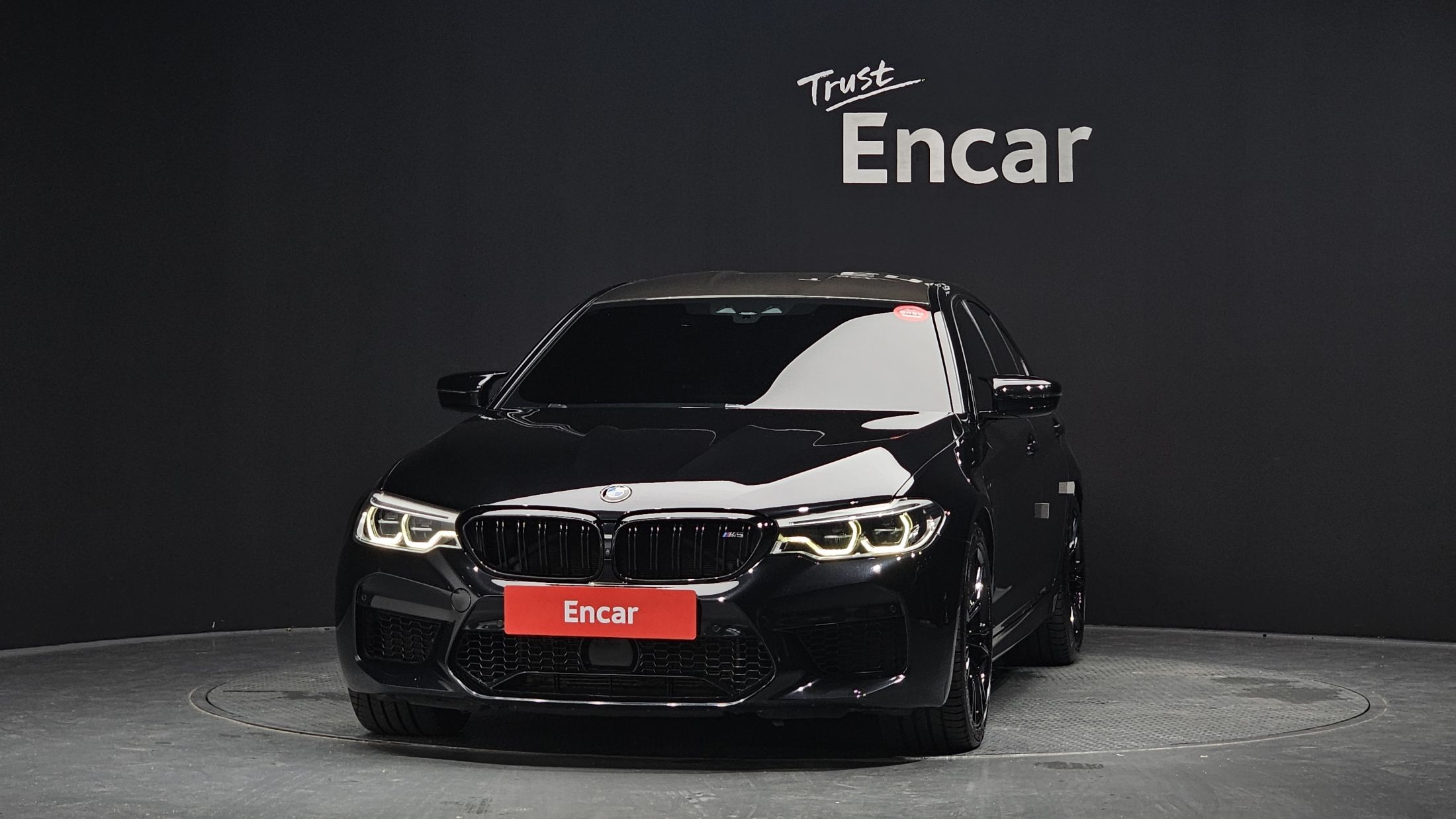 BMW M5 F90 2018